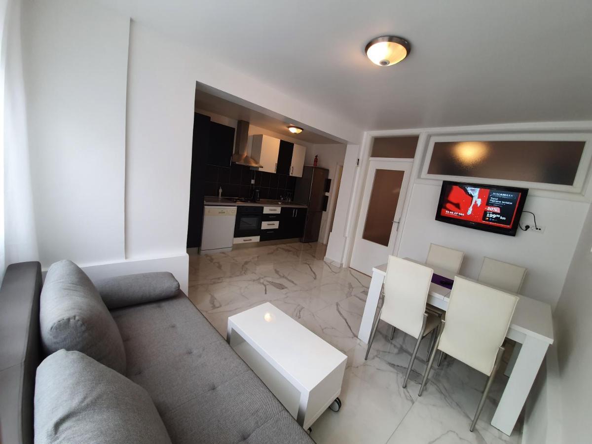 Luxury Apartments Domgjoni Podstrana Exterior foto